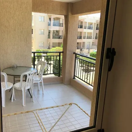 Royal Seacrest Resort Pafos
